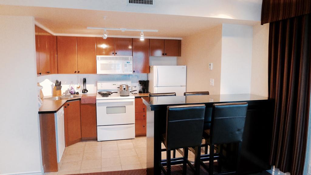Vancouver Airport Condos Richmond Rum bild